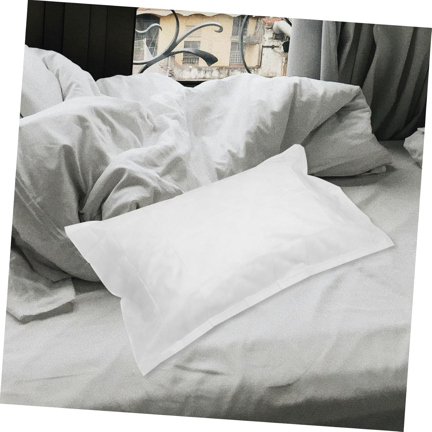 SOIMISS 50Pcs Disposable Pillow Covers for Travel